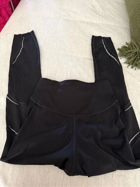 Lululemon Black Reflective Detail High-Waist Leggings